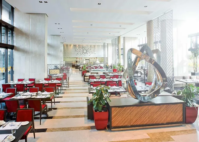Novotel Kolkata Hotel And Residences